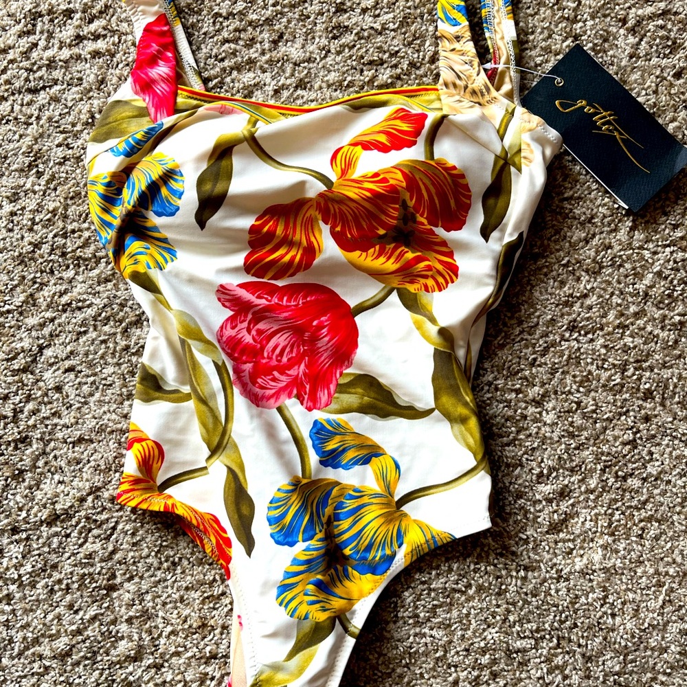 Gottex one piece bathing suit size 10